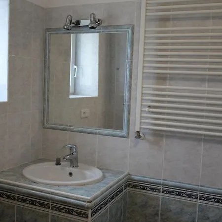 Διαμέρισμα Harmony Hall Χράντεκ Κράλοβε